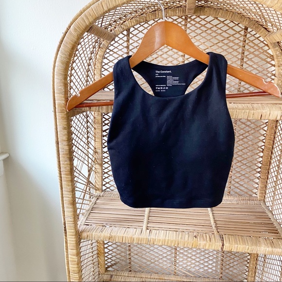 Aritzia Other - The Constant Embrace Aritzia Black Sports Bra✨